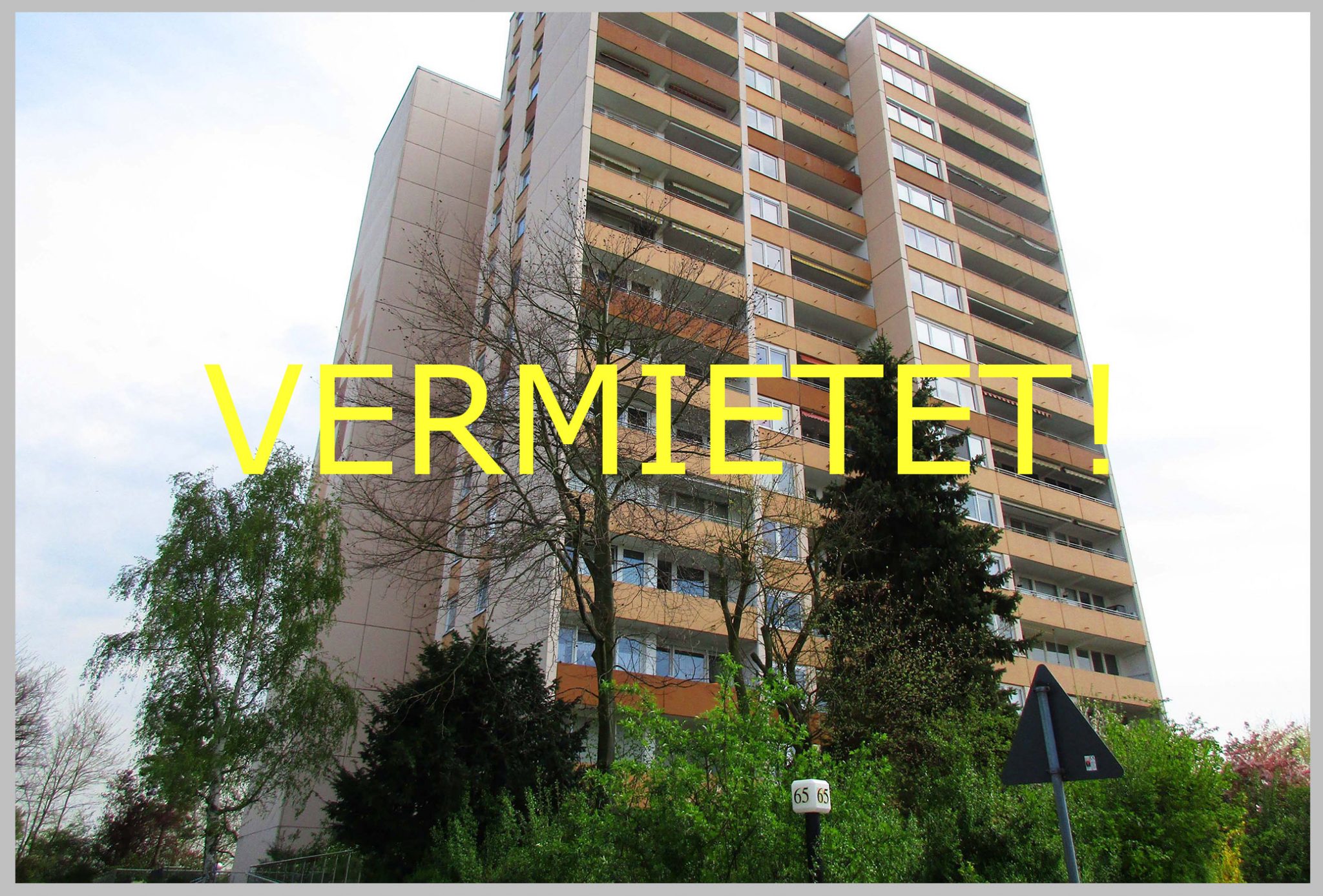 2-Zimmer Wohnung – in Bischofsheim! Frisch renoviert! Mit Ausblick ...